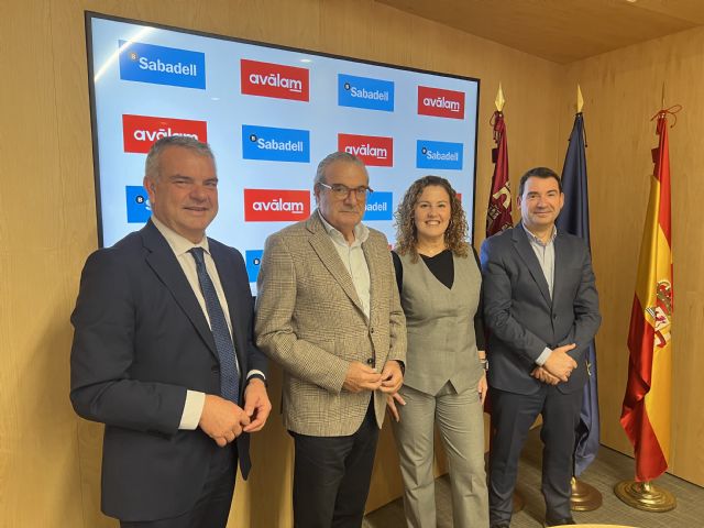 Banco Sabadell y Aválam destinan 40 millones de euros a financiar a pymes y autónomos de la Región - 1, Foto 1