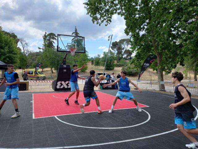 El Ayuntamiento de Madrid celebra el campeonato híbrido de baloncesto 3x3 que combina videojuegos y deporte tradicional - 1, Foto 1