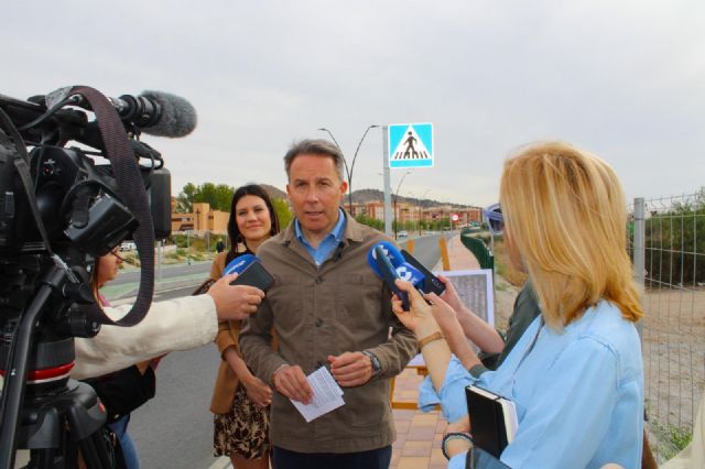 Contundente actuación de la Policía Local de Lorca, que evita la ocupación ilegal de varias viviendas en Los Jopos - 1, Foto 1