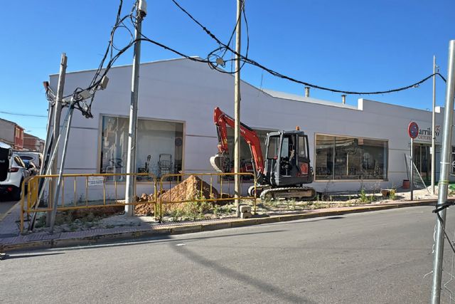 Arrancan los trabajos de mejora de la accesibilidad y los servicios de la calle Mula Arrancan los trabajos de mejora de la accesibilidad y los servicios de la calle Mula