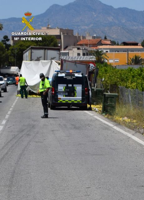 La Guardia Civil investiga al conductor de un vehículo articulado de 40 toneladas por quintuplicar la tasa de alcoholemia permitida - 5, Foto 5