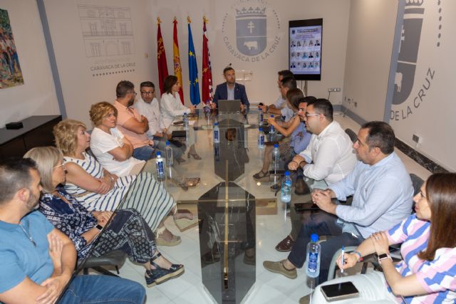 El alcalde distribuye las delegaciones en 40 áreas de trabajo entre los 15 concejales que conforman el nuevo equipo de Gobierno - 4, Foto 4