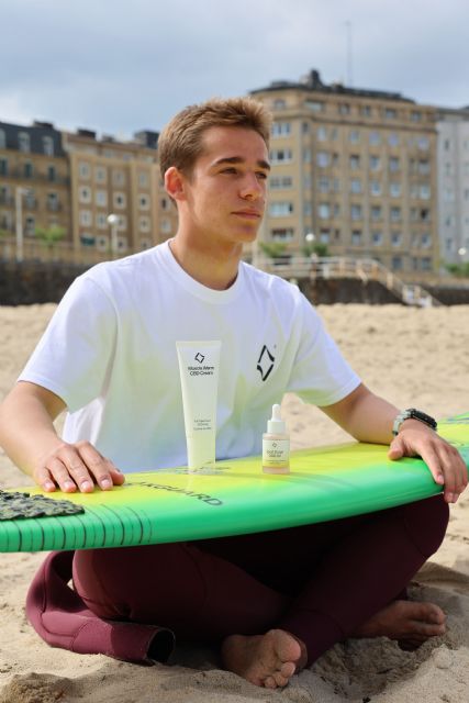 En 2022, el deportista internacional se proclamó campeón de europa junior en la wsl y campeón de españa open, en categoría absoluta - 1, Foto 1