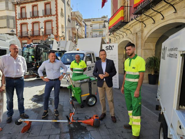 Abanilla quintuplica los recursos para mejorar la recogida de residuos y la limpieza viaria - 2, Foto 2