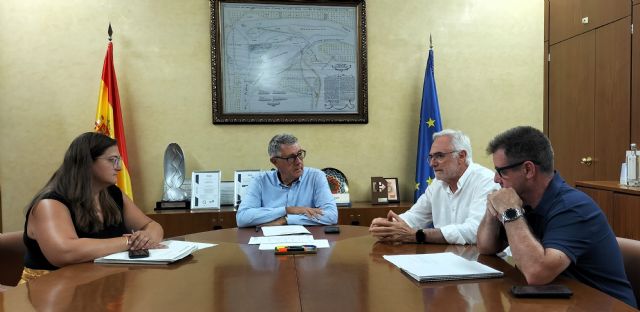 La CHS analiza con el Ayuntamiento de Torre Pacheco la solicitud de informe sobre disponibilidad de recursos hídricos en diversos desarrollos urbanos previstos La CHS analiza con el Ayuntamiento de Torre Pacheco la solicitud de informe sobre disponibilidad de recursos hídricos en diversos desarrollos urbanos previstos