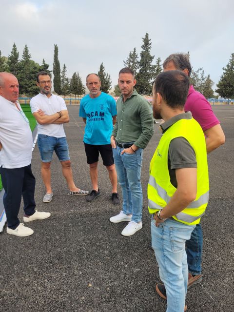 El Ayuntamiento de Murcia renueva el césped del campo de Fútbol de Beniaján - 4, Foto 4