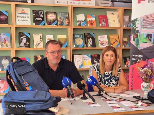 El servicio Nosotros te lo llevamos, de la Red Municipal de Bibliotecas de Lorca, alcanza en el mes de julio la treintena de entregas, superando la cifra de todo 2023 - 2, Foto 2