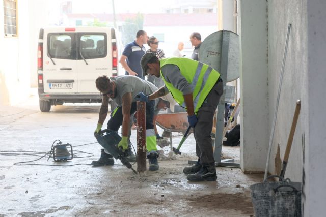 El Ayuntamiento invierte más de 15.000 euros en renovar la calle José María Fernández Pallarés - 5, Foto 5