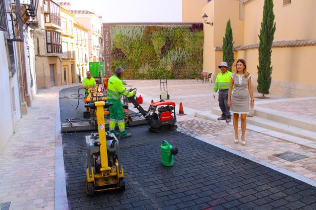 Las obras de remodelación de la calle Santiago entran en la recta final con la impresión del asfalto - 1, Foto 1