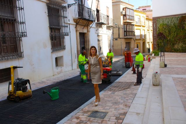 Las obras de remodelación de la calle Santiago entran en la recta final con la impresión del asfalto - 2, Foto 2