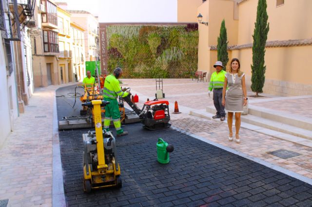 Las obras de remodelación de la calle Santiago entran en la recta final con la impresión del asfalto - 3, Foto 3