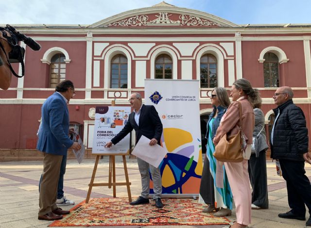 Más de una veintena de comercios participan en la Feria del Comercio Local que tendrá lugar en la Plaza de Calderón - 1, Foto 1