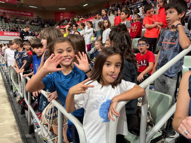 7.500 escolares llenan el Palacio de los Deportes en el 'Partido del Recreo' - 3, Foto 3