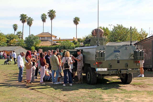 España. Sevilla . La Base Aérea de Tablada refuerza su vínculo con la sociedad civil con una jornada repleta de actividades culturales y aeronáuticas - 4, Foto 4