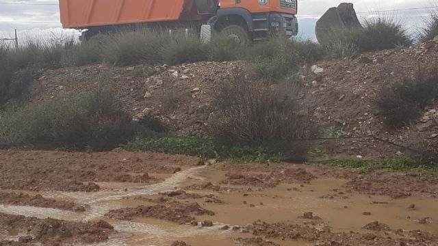 El delegado del Gobierno anuncia obras de emergencia en el canal de drenaje D7 en Los Alcázares en su conexión con la rambla del Albujón - 2, Foto 2