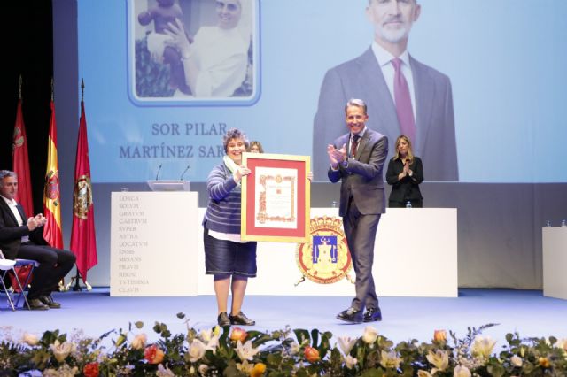 El alcalde anuncia pasos firmes e inéditos para recuperar la vieja ciudad en el acto de entrega de honores y distinciones de Lorca - 4, Foto 4