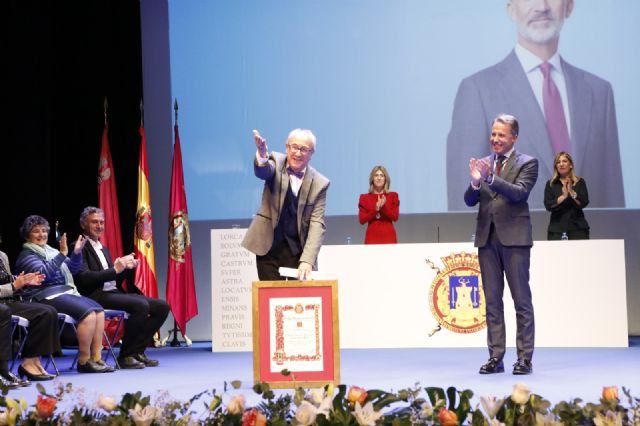 El alcalde anuncia pasos firmes e inéditos para recuperar la vieja ciudad en el acto de entrega de honores y distinciones de Lorca - 5, Foto 5