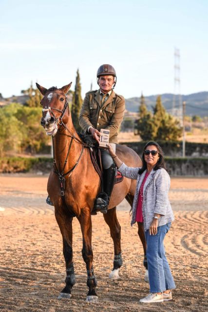 El jinete aguileño Ángel Cerdido Gastesi, medalla de oro en categoría absoluta en el Campeonato Regional de Hípica - 1, Foto 1