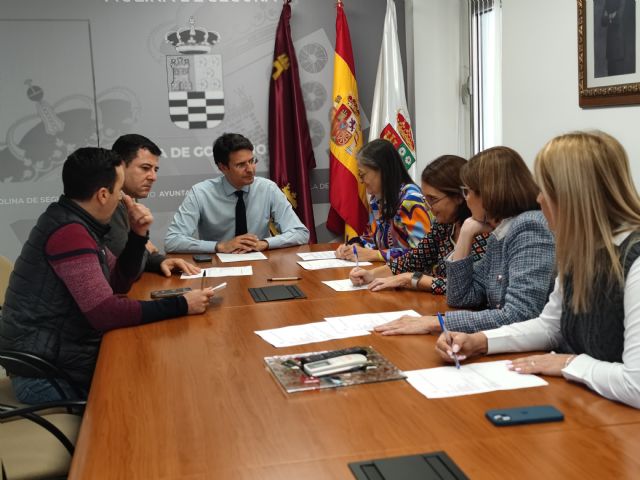 El equipo de Gobierno local aprueba la adhesión del Ayuntamiento de Molina de Segura al convenio entre la Comunidad Autónoma y la Federación de Municipios de la Región de Murcia para la realización de prestaciones en beneficio de la comunidad - 1, Foto 1