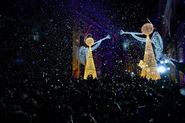 Murcia enciende la Navidad con el corazón por los afectados por la DANA - 4, Foto 4