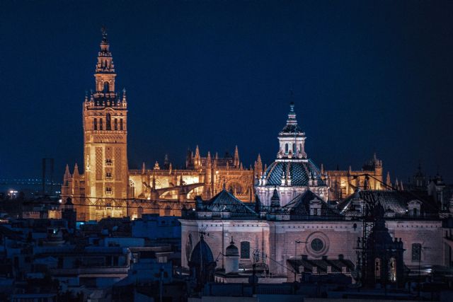 Los mejores planes para vivir la Navidad en Sevilla y Granada - 1, Foto 1