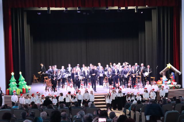 La Unión Musical de San Pedro del Pinatar celebró su tradicional concierto de Navidad - 4, Foto 4