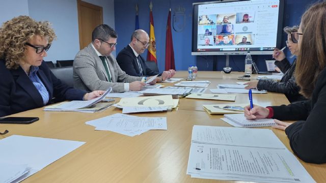 Los alumnos de la Región que finalizan un ciclo de grado medio de FP lideran la tasa nacional de inserción laboral tras el primer año de titular - 1, Foto 1