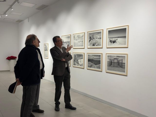 Frederic Volkringer retrata la dualidad de La Manga del Mar Menor en una exposición única - 1, Foto 1