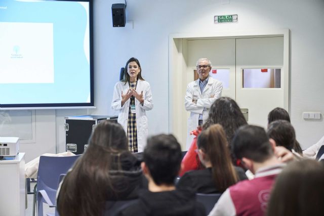 La Fundación Quirónsalud acerca la salud mental a los adolescentes murcianos - 3, Foto 3