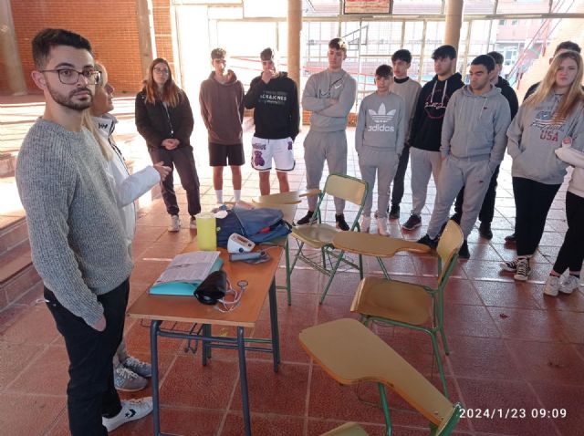 Los alumnos del IES Ben Arabi celebran su XII Semana Cultural: “El Movimiento” - 1, Foto 1