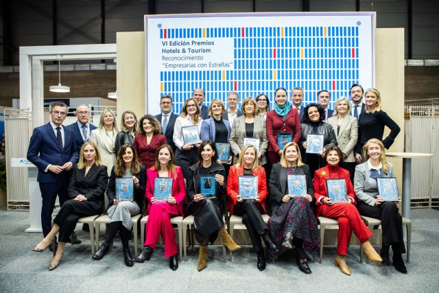 CaixaBank entrega en FITUR el 'Premio CaixaBank Hotels & Tourism' de la Región de Murcia a la empresaria Miriam Fuertes - 1, Foto 1