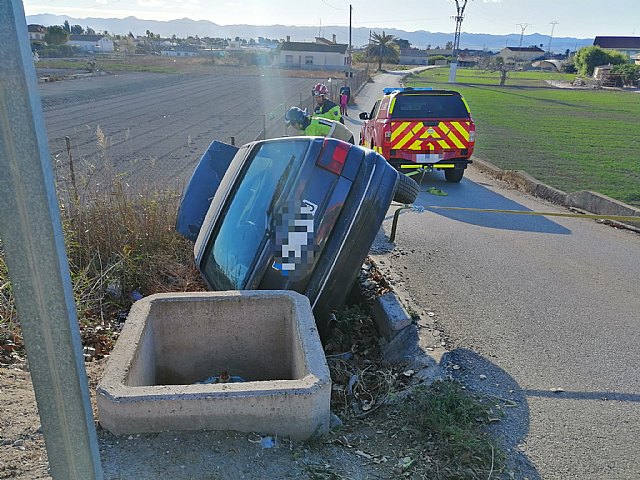 Vehículo accidentado en el Campillo, Lorca - 1, Foto 1