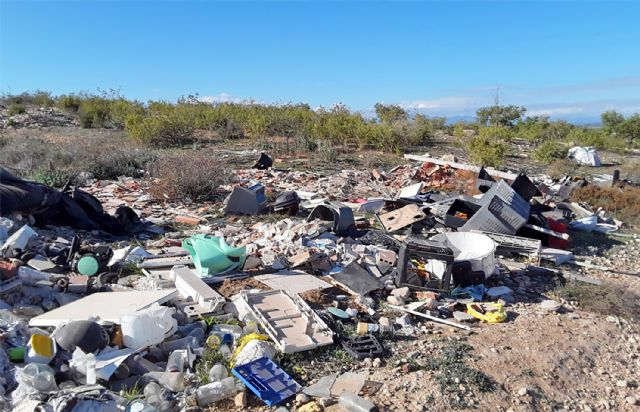 La escombrera municipal admite depósitos gratuitos de hasta 1.000 kilos de manera gratuita - 3, Foto 3