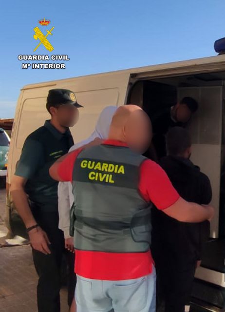 La Guardia Civil desmantela un grupo delictivo que robaba en comercios de El Algar - 3, Foto 3