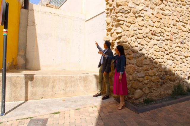 El Ayuntamiento proyecta sacar a la luz otro tramo de la muralla medieval junto al Porche de San Antonio - 3, Foto 3