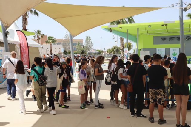 Éxito de participación en la primera feria de Juventud, Educación y Empleo - 3, Foto 3