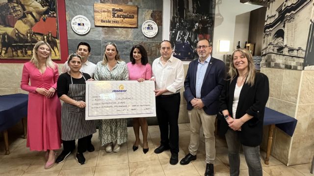 Mesón Lorquino dona su premio en las Jornadas Gastronómicas del Arroz en Calasparra en Lorca, para el tratamiento e investigación del cáncer infantil - 2, Foto 2