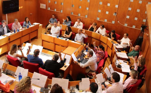 El Ayuntamiento reclama al Gobierno de España 236.000 euros aún pendientes de pago a los damnificados por el terremoto de 2011 - 2, Foto 2