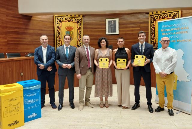 Alcantarilla recibe el segundo premio Ecoembes por el incremento del papel y cartón reciclado en el municipio - 3, Foto 3