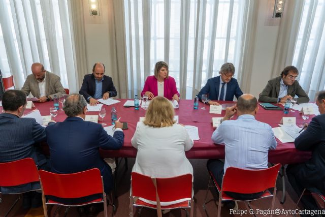 Adjudicadas las primeras obras de la ZAL de Los Camachos para crear el centro de transportes - 1, Foto 1