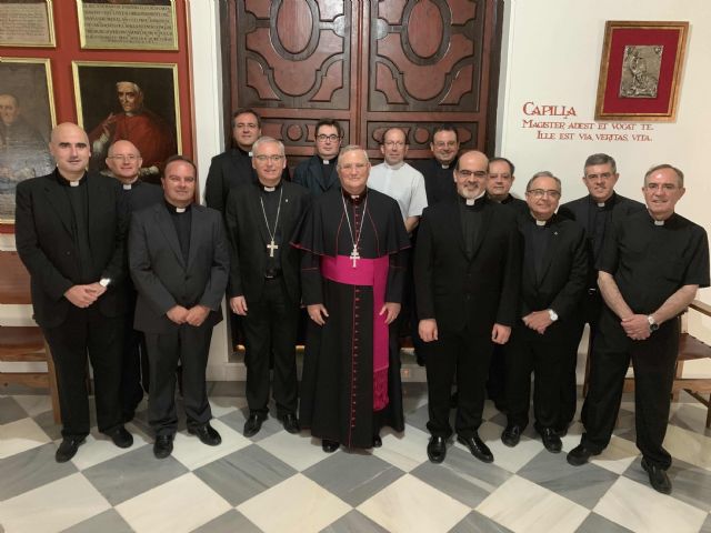 Mons. Lorca renueva a sus vicarios y nombra a Manuel Guillén al frente de la Suburbana I - 1, Foto 1