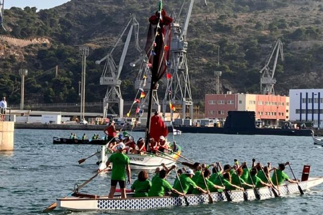 Procesión marítima de Santiago Apóstol este martes en el puerto de Cartagena - 1, Foto 1