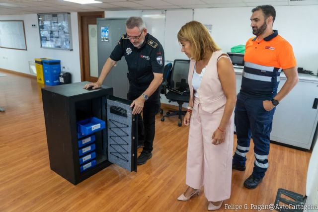 El Ayuntamiento de Cartagena da seguridad y tranquilidad a 50 mayores que viven solos con la custodia gratuita de llaves - 1, Foto 1