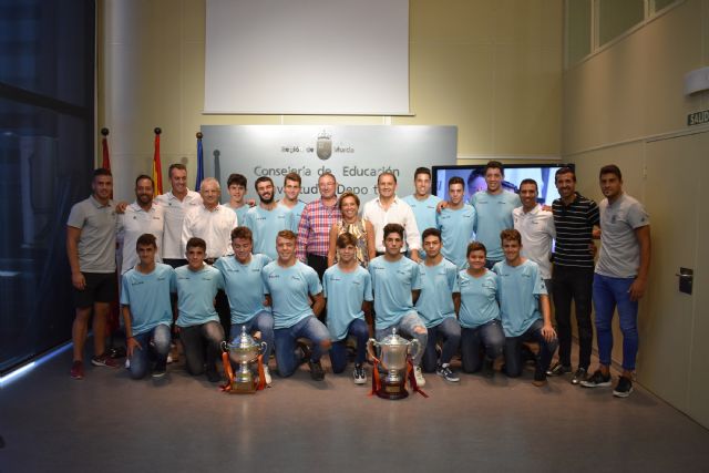 Martínez-Cachá recibe a los medallistas de fútbol playa en los campeonatos nacionales y en la liga europea - 2, Foto 2