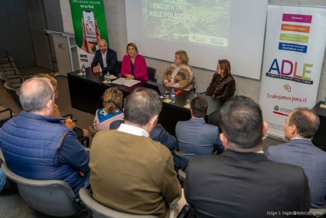 Cuarenta jóvenes sin estudios ni empleo podrán trabajar durante un año en el proyecto ADLE Espacios Verdes Polígonos - 1, Foto 1