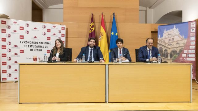 López Miras resalta el papel del Derecho en la defensa de la Constitución frente a quienes buscan incumplir la ley y romper lo que nos une - 2, Foto 2