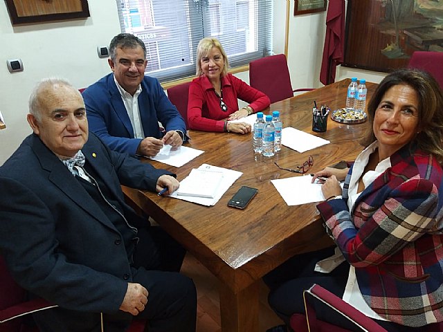 Los candidatos del PP al Congreso y al Senado visitan el Colegio Oficial de Veterinarios - 2, Foto 2