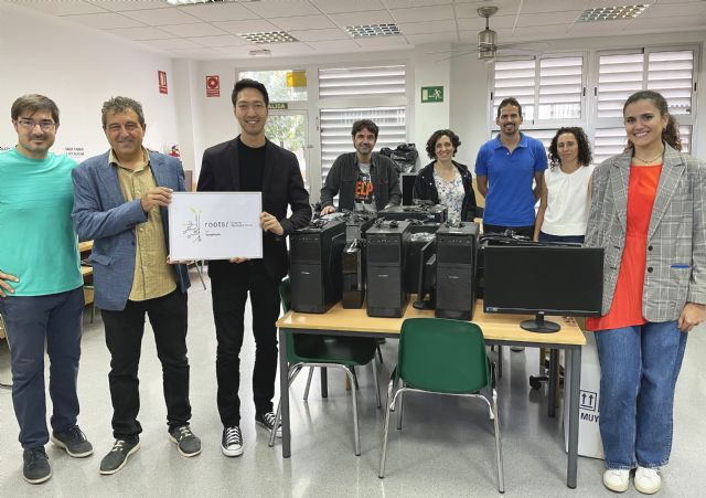 Más de 5.000 alumnos de la región de Murcia se beneficiarán del programa roots de iberchem - 2, Foto 2