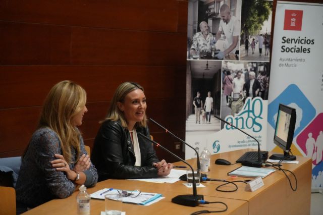 Política Social se une a la celebración del 40 aniversario del Servicio de Ayuda a Domicilio del Ayuntamiento de Murcia - 1, Foto 1