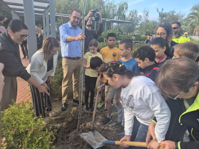 Murcia impulsa el Plan Foresta 2030 con una reforestación participativa por el Día contra el Cambio Climático - 1, Foto 1